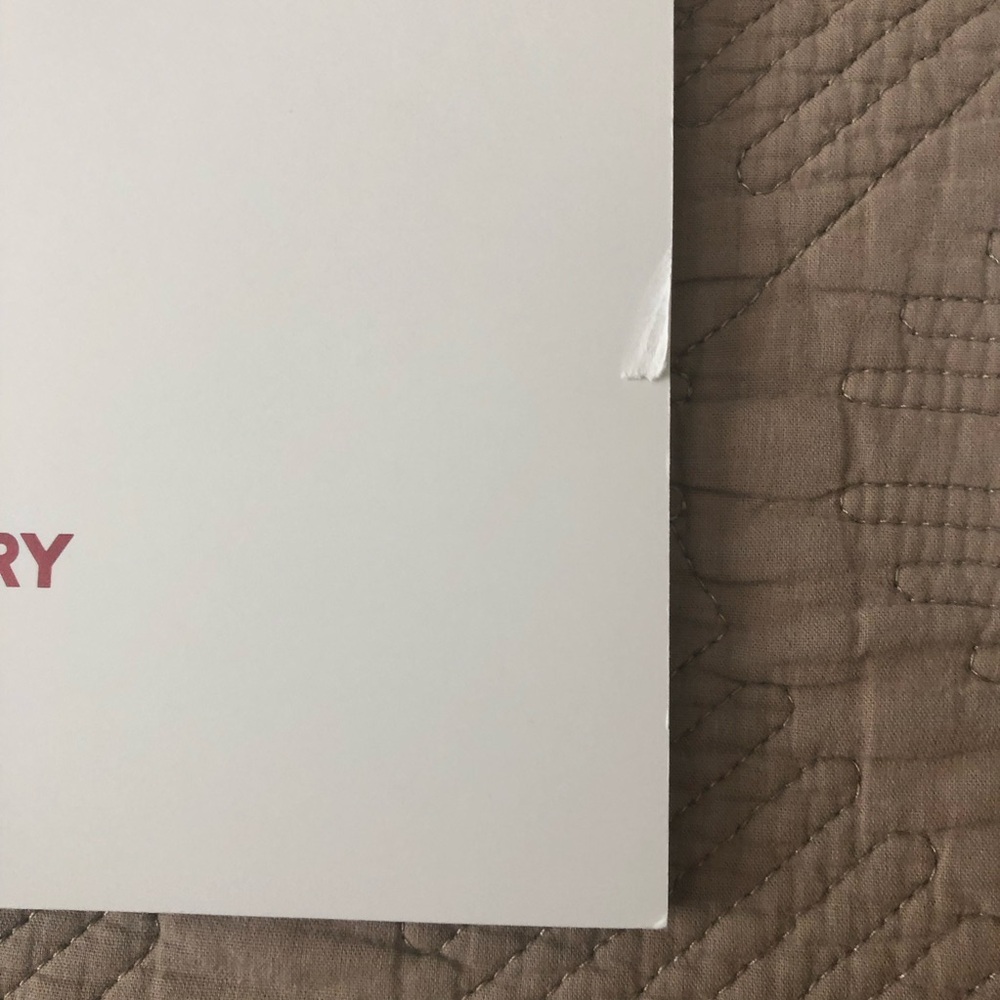 Burberry coffee table book. 45 PAGES - Picture 6 of 8